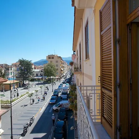 Sine Tempore * Sorrento